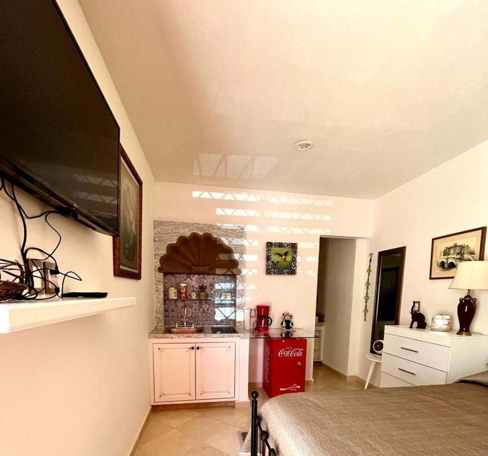סאן מיגל דה אלנדה Small Pet Friendly, Pool And Gym Apartment מראה חיצוני תמונה